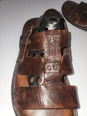 Born Brown Fisherman's Leather Men Open Toe Sandals SZ 12